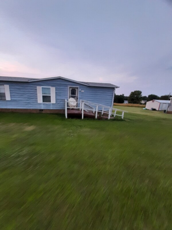 Building Photo - 5006 Willow Run Dr