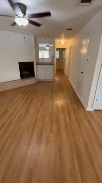 Building Photo - 7000 Oak Meadow Cir