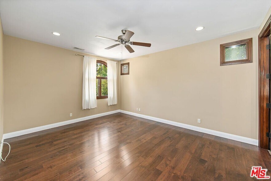 Building Photo - 4335 Jubilo Dr