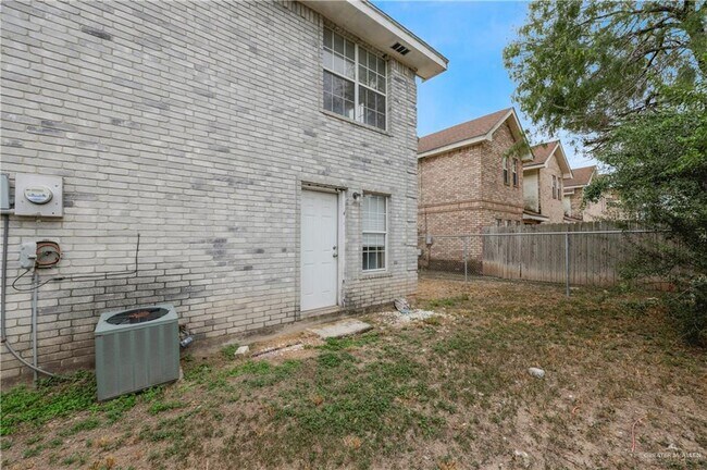 Building Photo - 3000 Ashley Pl