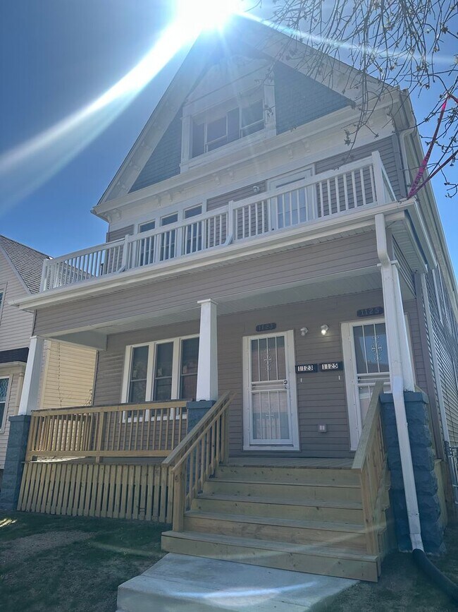Primary Photo - 1123-25 N 24TH ST