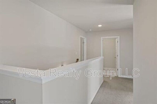 Building Photo - 121 Lexington Pl Dr