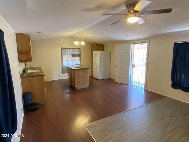 Building Photo - Nice Home in Wittmann