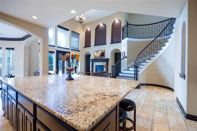 Building Photo - 25207 Springwood Lake Dr