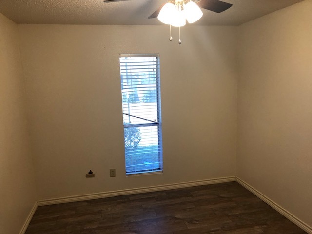 Building Photo - 6064 Bedford Dr