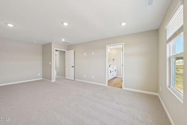 Building Photo - 4209 Wesley Chapel Wy