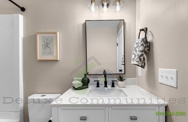 Building Photo - Brand New Remodel, Stunning 2 Bed Ranch Home