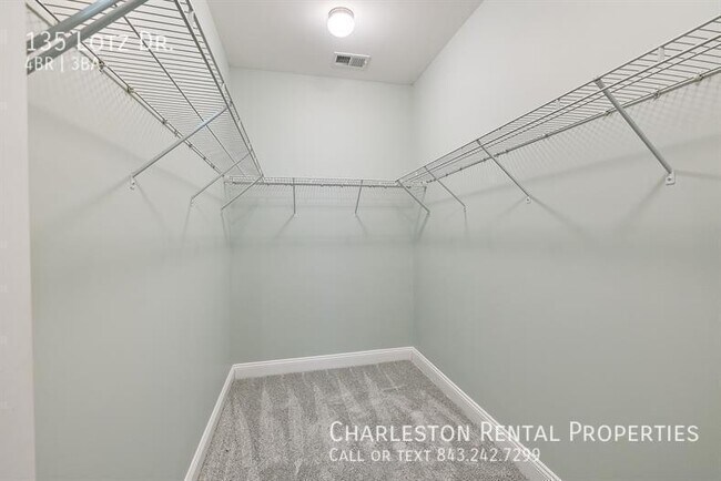 Building Photo - 135 Lotz Dr