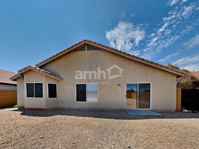 Building Photo - 12724 W Flores Dr