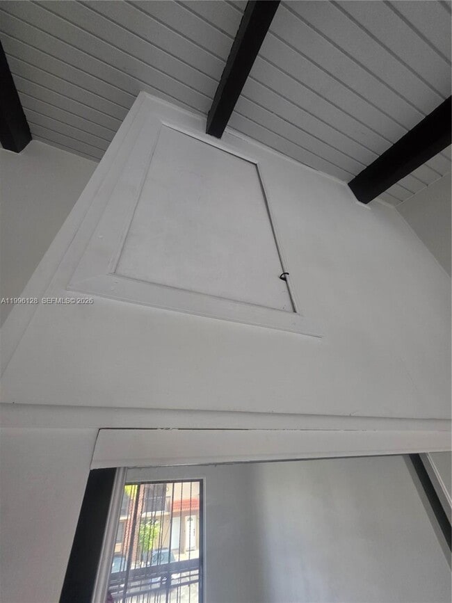 Building Photo - 1811 SW 107th Ave