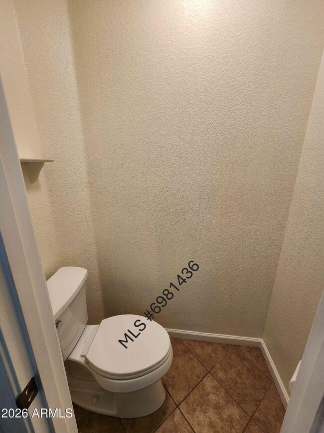 Building Photo - 15548 W Catalina Dr