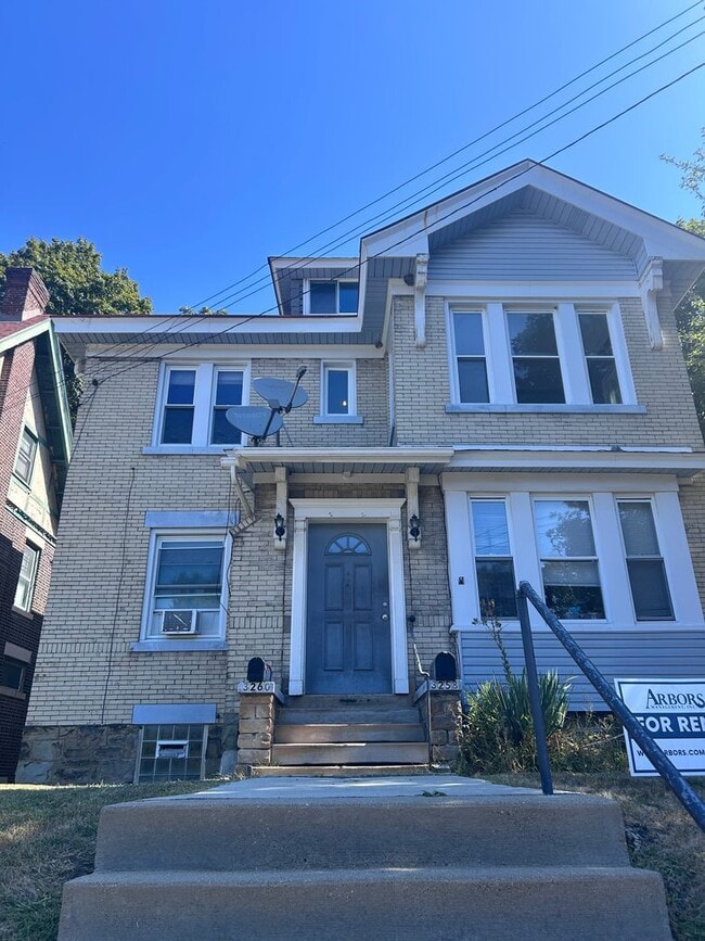 Building Photo - 3 Bed 1 Bath Duplex (Observatory Hill)