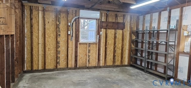 Building Photo - 8011 Kenmore Dr