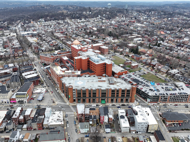 Building Photo - 4806 Liberty Ave