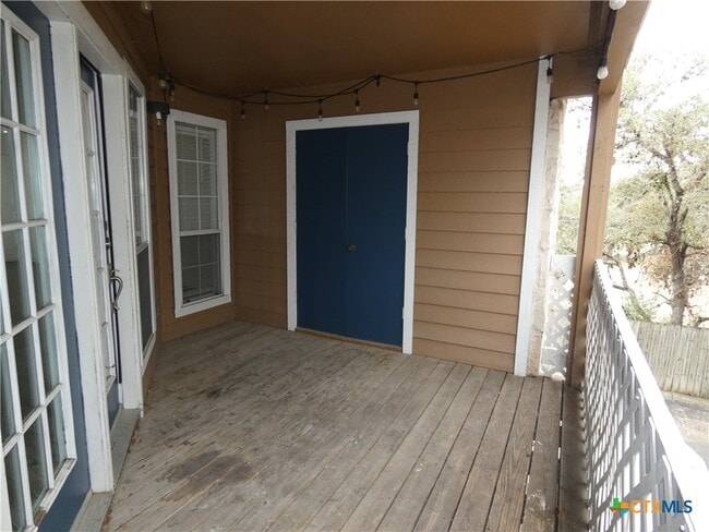 Building Photo - 14745 Babcock Rd