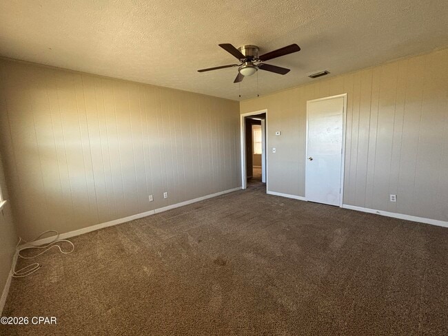 Building Photo - 4113 W 22nd St