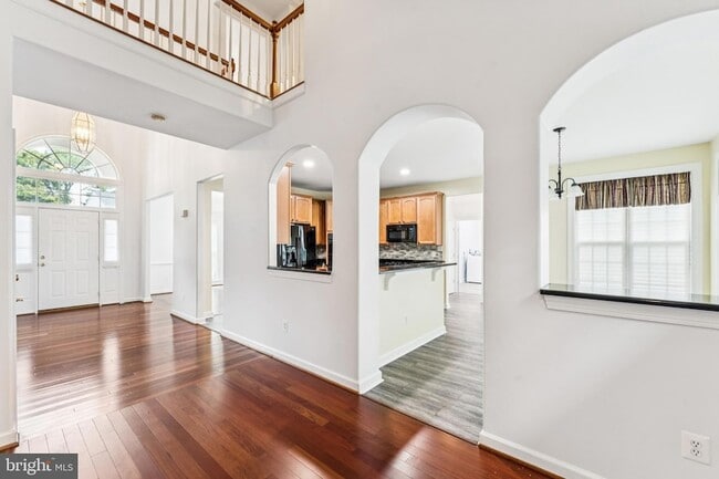 Building Photo - 109 Quail Ct