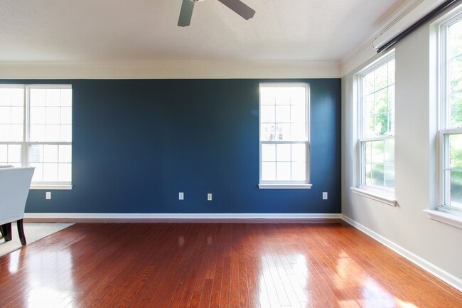 Building Photo - 1006 Cavendish Dr