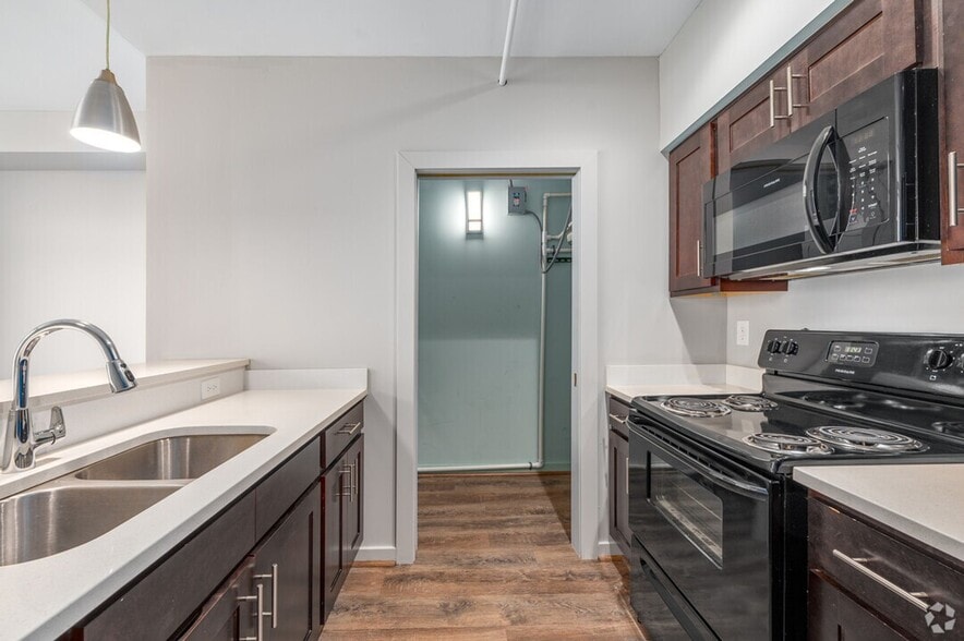 Interior Photo - Innerbelt Lofts