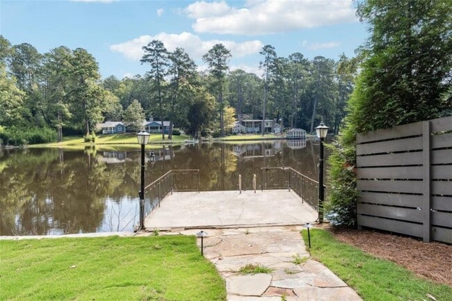 Building Photo - 1568 Niskey Lake Trail SW