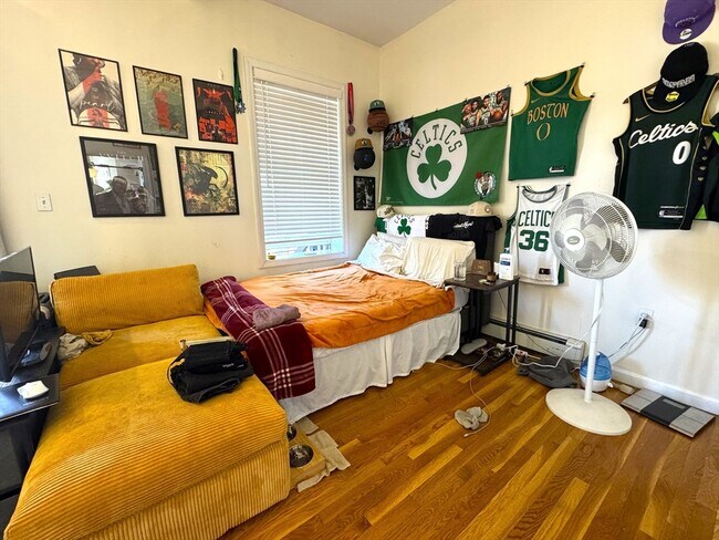 Building Photo - 59 Fort Ave