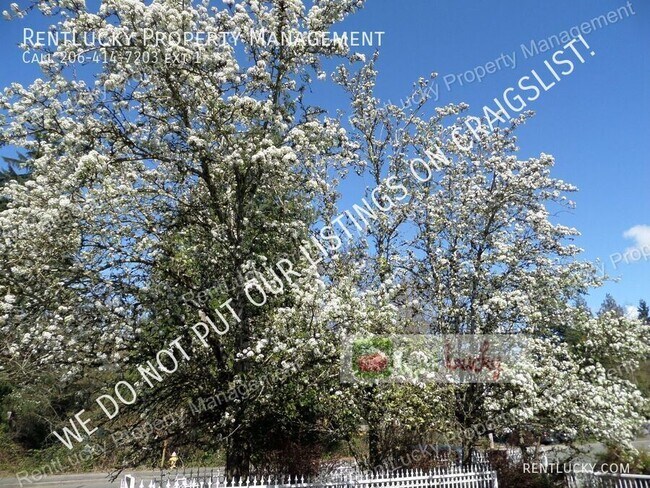 Building Photo - 5039 S 178th St