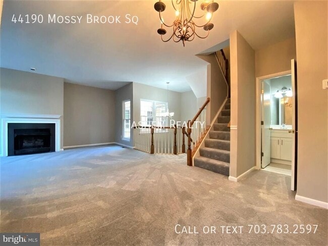 Building Photo - 44190 Mossy Brook Square