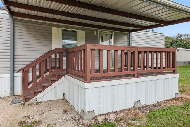 Building Photo - 4005 Colorado Ave