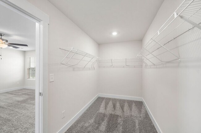 Building Photo - 115 Ted Dr