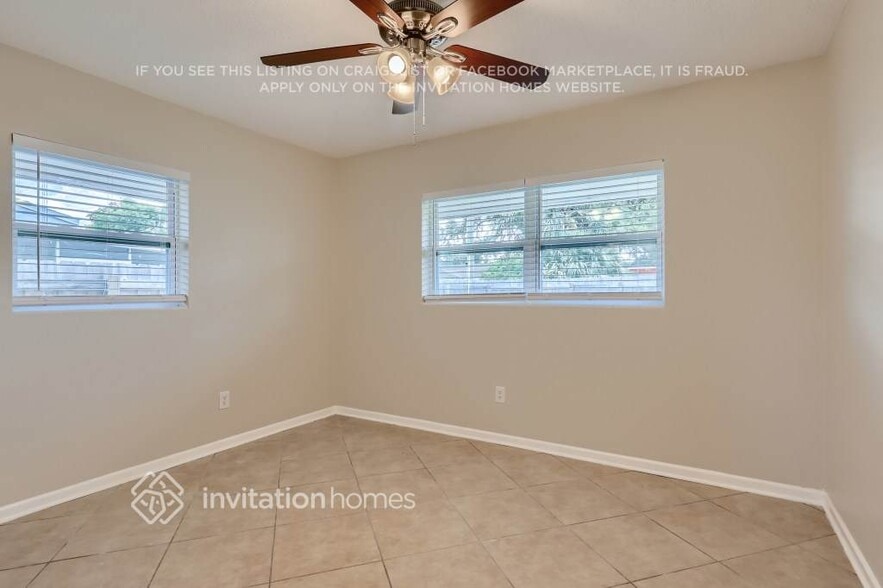 Building Photo - 4419 Blonigen Ave