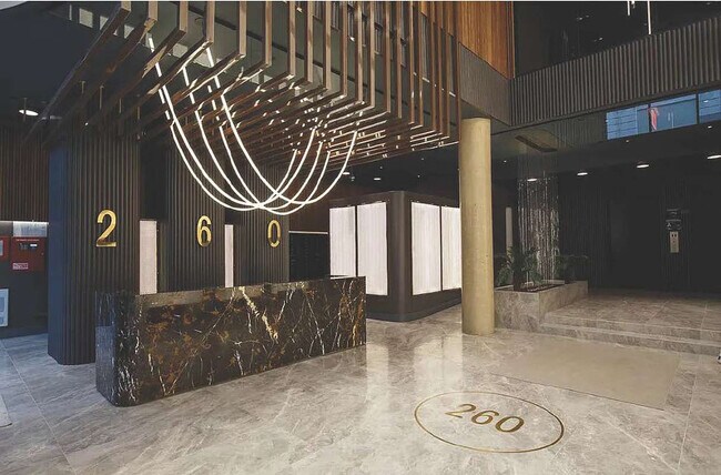 Building Photo - 260 Gold St