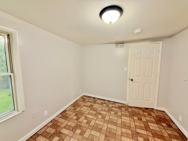 Building Photo - 11455 Sherman Ave