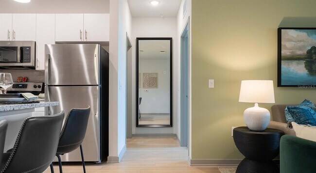 Building Photo - 110 Zora Pl