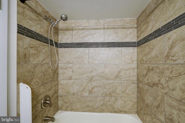 Building Photo - 1245 13th St NW