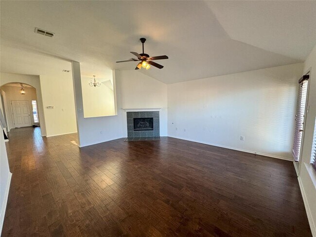 Building Photo - 1719 Grassy Creek Dr