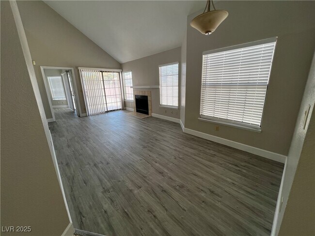 Building Photo - 79 Prairie Dog Dr