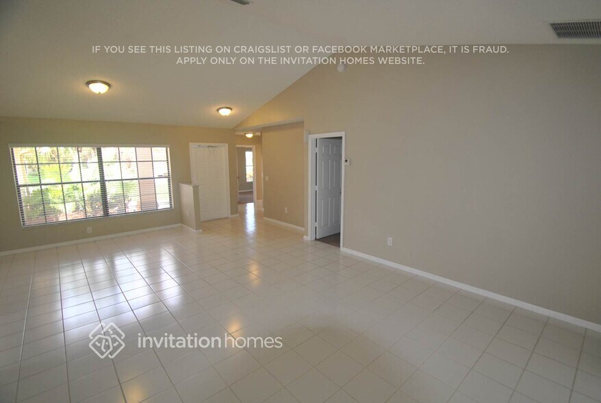 Building Photo - 5602 Aspen Ridge Cir