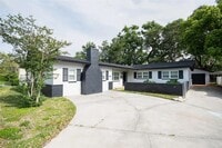 Building Photo - 1946 Strathaven Rd