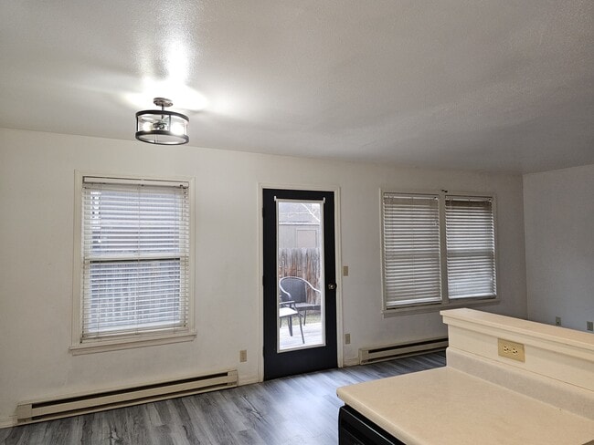 Building Photo - 1070 Elk Run Ln