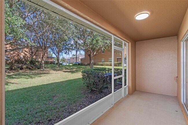 Building Photo - 102 Chelsea Dr