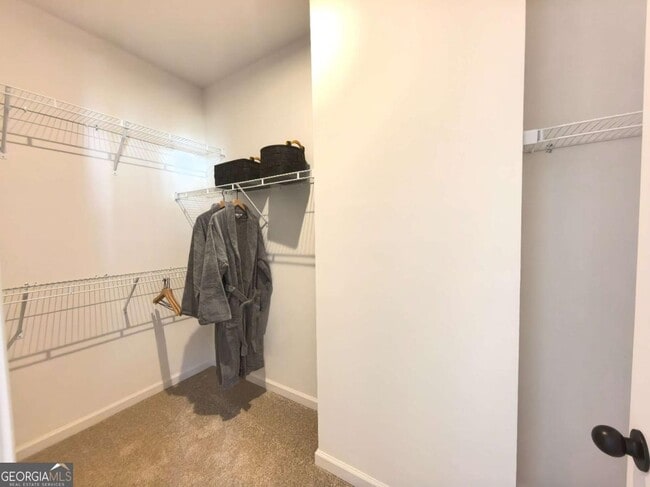 Building Photo - 2865 Beacon Cove