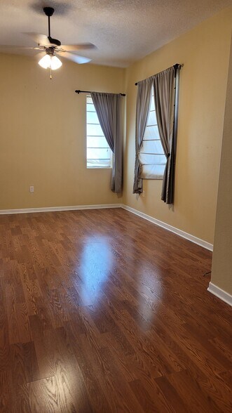 Building Photo - 2224 Mayapan Rd SE