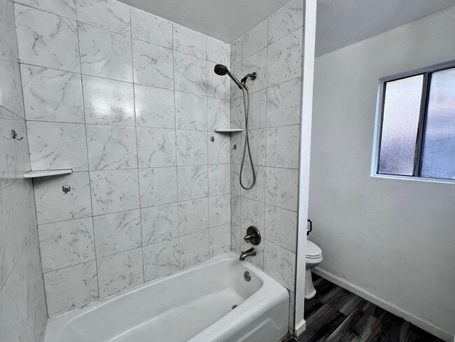 Building Photo - $1,650 Barstow & Minnewawa, 2 bedroom Condo - Clovis / Beautiful Landscaping