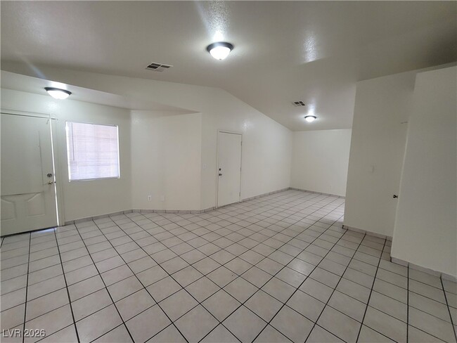 Building Photo - 1915 Winter Hill St