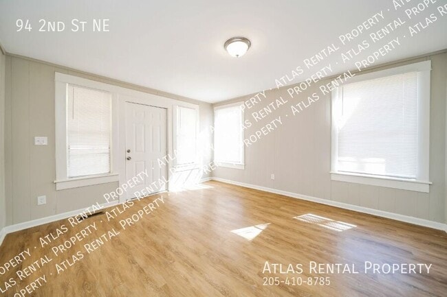 Building Photo - 94 2nd St NE