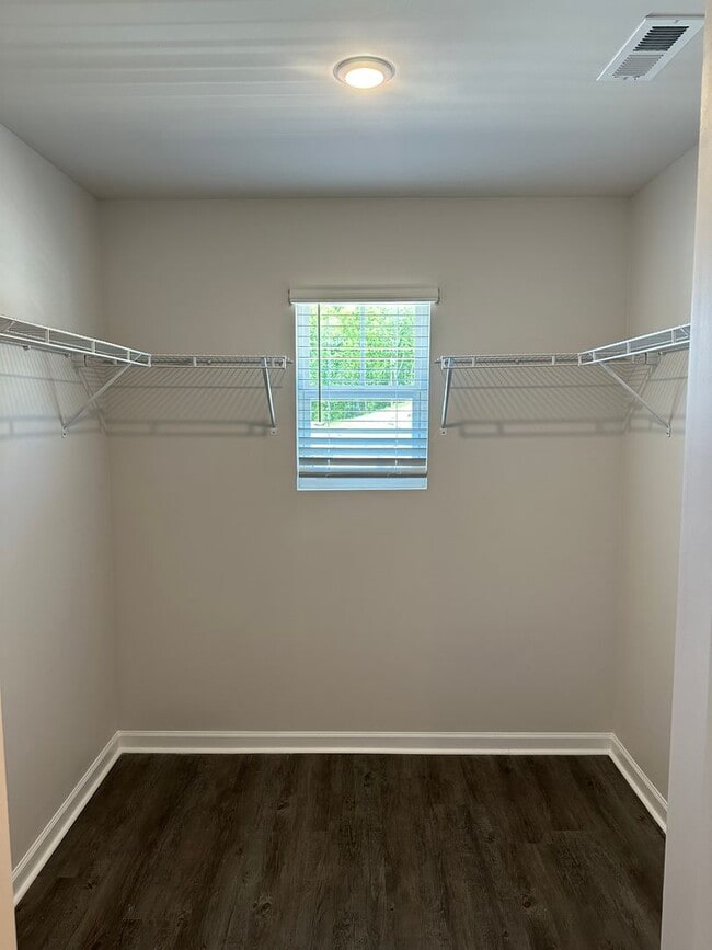 Building Photo - Pre-Leasing Now! Charming 3-Bedroom, 2.5-Bath Home in Cullman — Available Soon