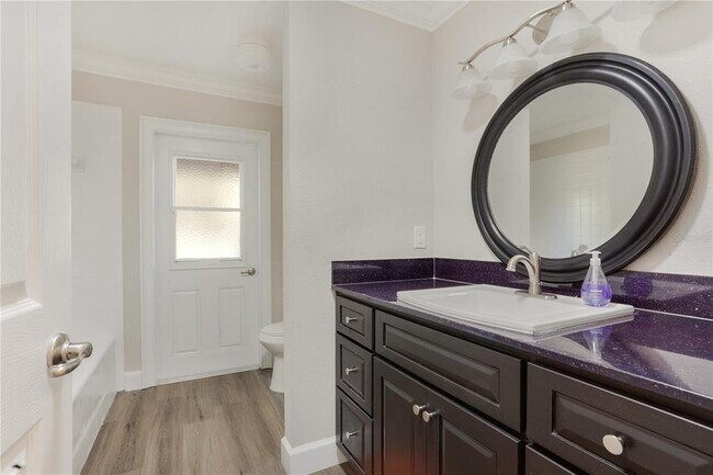 Building Photo - 2830 SE 31st St