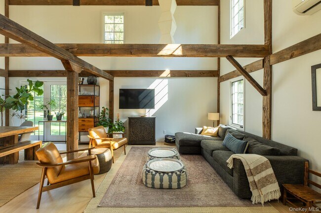 Building Photo - 4-6 Old Primrose Hill Rd