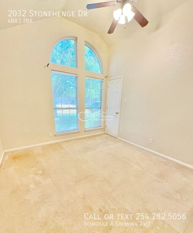 Building Photo - 2032 Stonehenge Dr