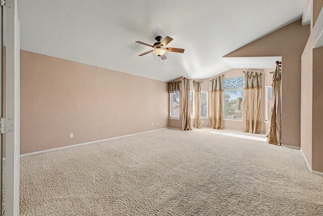 Building Photo - 6772 W Sonnet Dr